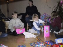 106-0677_img
