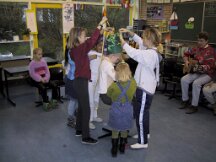 107-0777_img