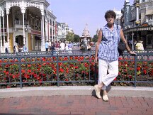 107-0787_img