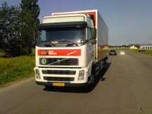23-05-2007 Export order Palveco wegbrengen in Volvo FH400